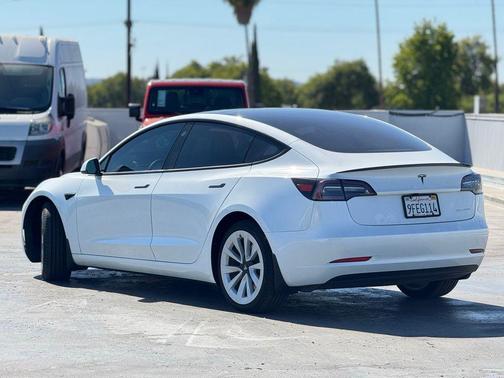 2023 Tesla Model 3 Long Range