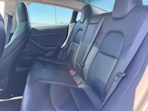 2023 Tesla Model 3 Long Range
