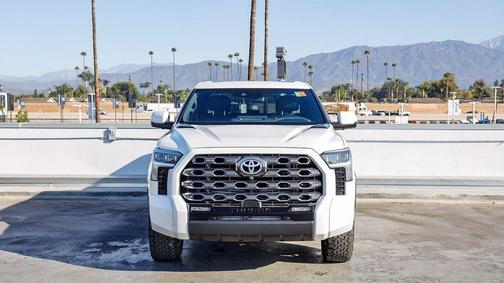 2023 Toyota Tundra Hybrid Platinum