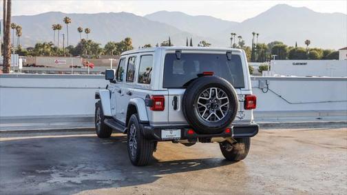 2024 Jeep Wrangler 4-Door Sahara 4x4
