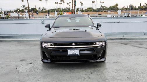 Diamond Black Crystal Pearlcoat 2026 Dodge Charger R/T