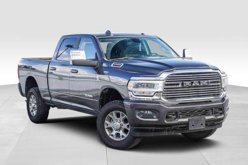 2024 RAM 2500 Laramie Crew Cab 4x4 6'4' Box
