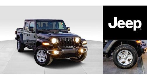 2023 Jeep Gladiator Sport S
