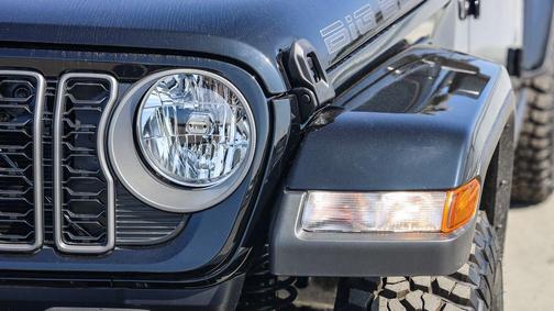 2025 Jeep Gladiator Big Bear