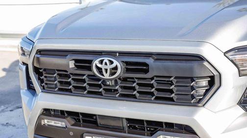 2024 Toyota Tacoma TRD Off Road