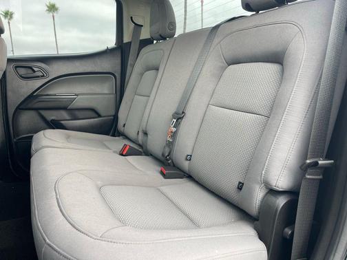 2018 GMC Canyon Base