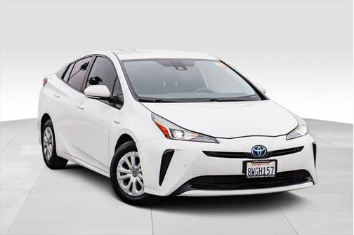 2021 Toyota Prius L
