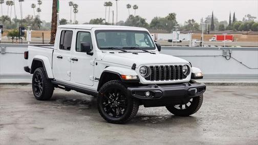 2025 Jeep Gladiator Nighthawk