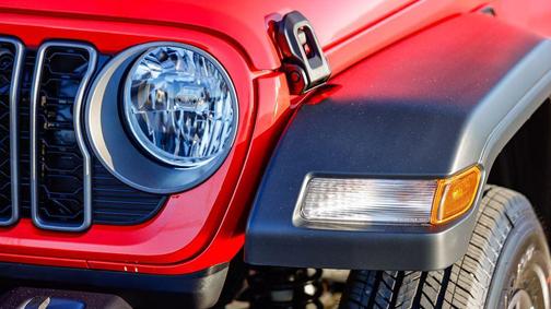 2025 Jeep Gladiator Sport S