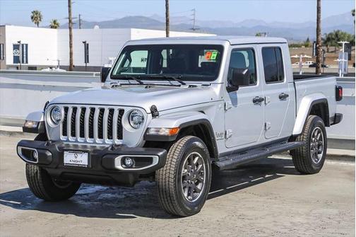 2023 Jeep Gladiator Overland