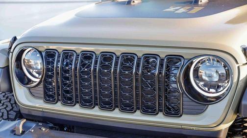 2025 Jeep Wrangler 4xe Willys