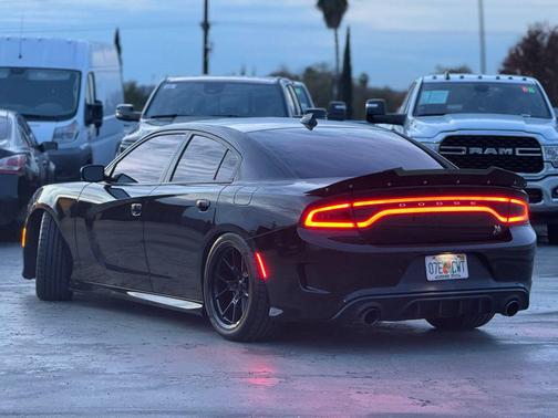 2020 Dodge Charger R/T Scat Pack