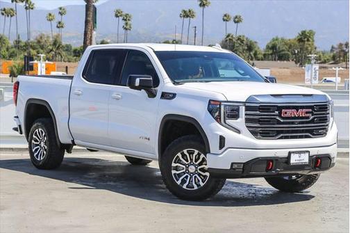2023 GMC Sierra 1500 AT4