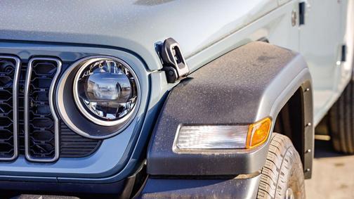 Anvil Clearcoat 2026 Jeep Wrangler Sport S