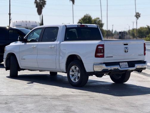 Bright White Clearcoat 2024 RAM 1500 Laramie