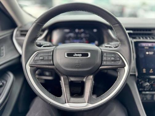 2023 Jeep Grand Cherokee Limited X