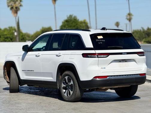 2023 Jeep Grand Cherokee 4xe Base