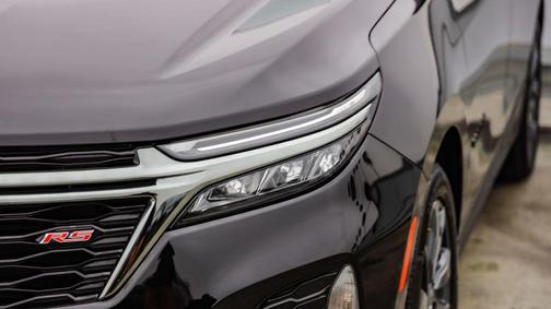 Mosaic Black Metallic 2022 Chevrolet Equinox FWD RS