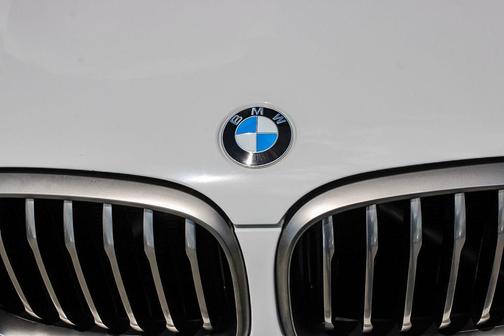 Alpine White 2021 BMW X4 M40i