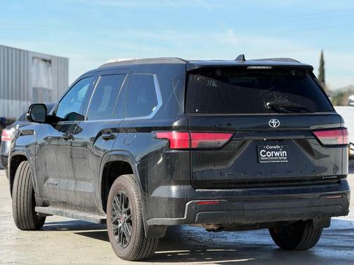 2025 Toyota Sequoia SR5