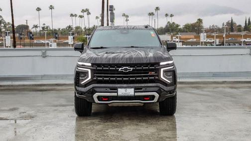 2025 Chevrolet Suburban 4WD Z71