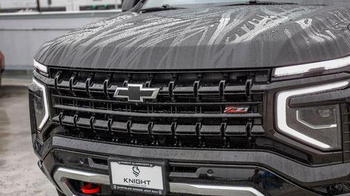 2025 Chevrolet Suburban 4WD Z71