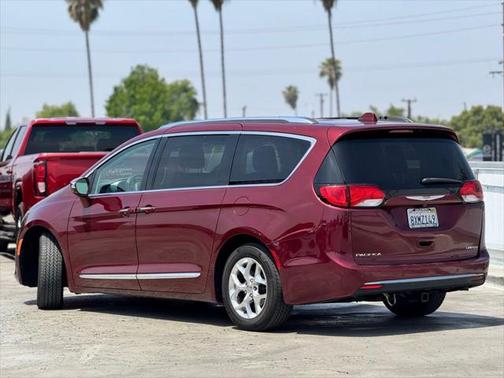 2018 Chrysler Pacifica Limited