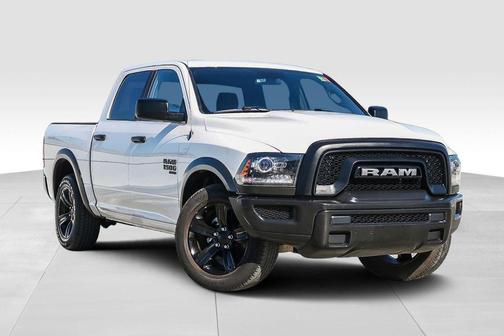 2024 RAM 1500 Classic Warlock Crew Cab 4x2 5'7' Box