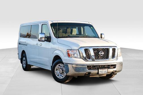 2016 Nissan NV Passenger NV3500 HD S V8