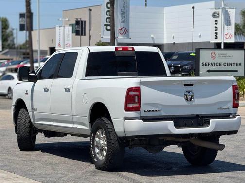 2024 RAM 2500 Laramie Crew Cab 4x4 6'4' Box