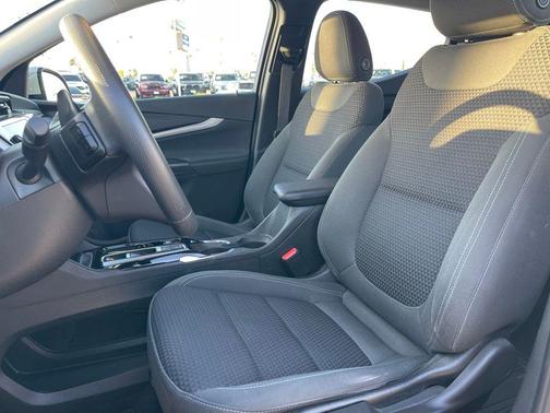 2022 Chevrolet Bolt EUV FWD LT
