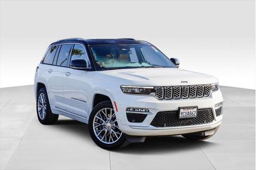 2022 Jeep Grand Cherokee Summit