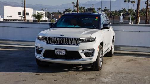 2022 Jeep Grand Cherokee Summit