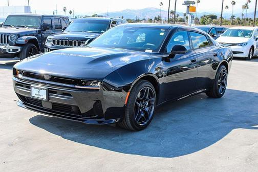 Diamond Black Crystal Pearlcoat 2026 Dodge Charger R/T Scat Pack