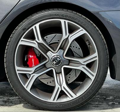 2021 Kia Stinger GT2