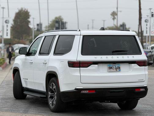 2024 Jeep Wagoneer Series III 4x4