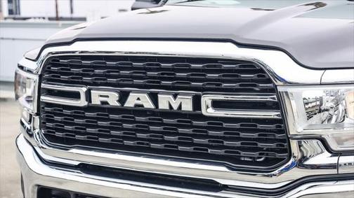 2022 RAM 2500 Big Horn Crew Cab 4x4 6'4' Box