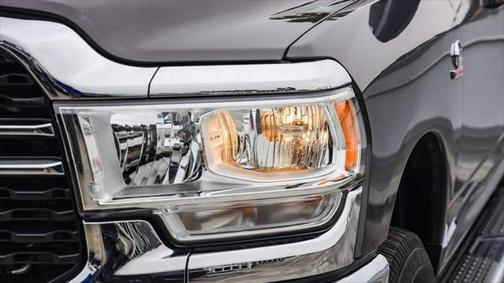 2022 RAM 2500 Big Horn Crew Cab 4x4 6'4' Box