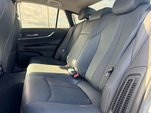 2023 Toyota Mirai Base