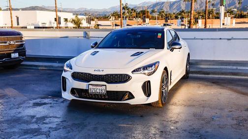 2022 Kia Stinger GT2