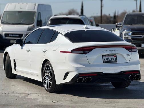 2022 Kia Stinger GT2