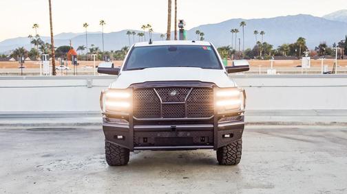 2022 RAM 2500 Laramie Crew Cab 4x4 6'4' Box