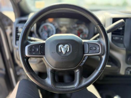 2023 RAM 3500 Tradesman Crew Cab 4x4 8' Box