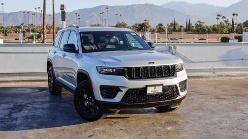 2024 Jeep Grand Cherokee Altitude