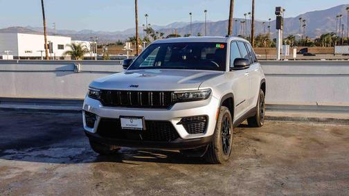 2024 Jeep Grand Cherokee Altitude