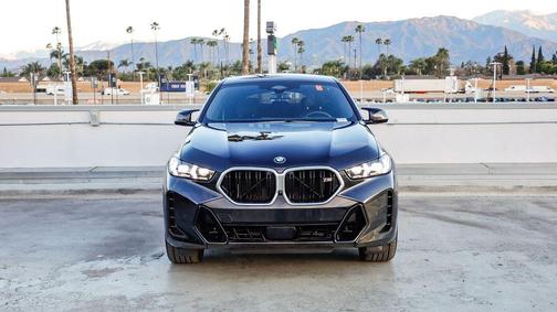 2024 BMW X6 M60i