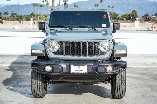 2024 Jeep Gladiator Sport S