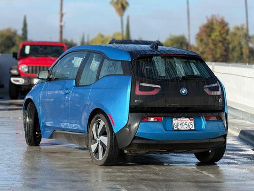 2017 BMW i3 94 Ah w/Range Extender