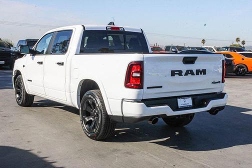 Bright White Clearcoat 2027 RAM 1500 Big Horn/Lone Star