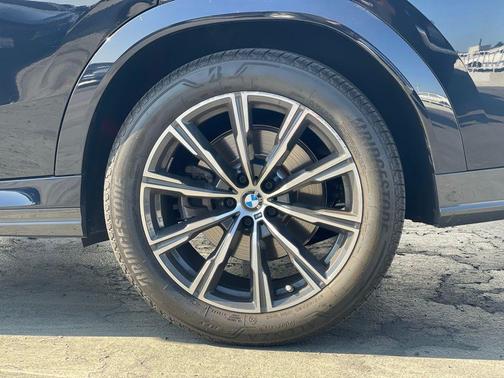 2024 BMW X6 xDrive40i